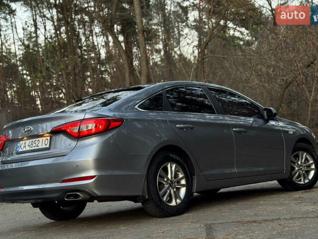 Серый Хендай Соната, объемом двигателя 2 л и пробегом 169 тыс. км за 11700 $, фото 26 на Automoto.ua