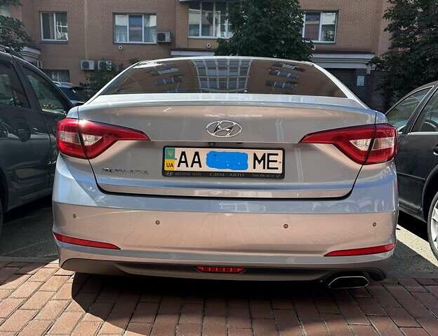 Серый Хендай Соната, объемом двигателя 2 л и пробегом 119 тыс. км за 13500 $, фото 16 на Automoto.ua