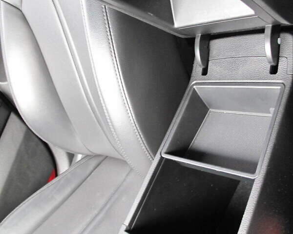 Сірий Хендай Соната, об'ємом двигуна 2 л та пробігом 265 тис. км за 10500 $, фото 66 на Automoto.ua