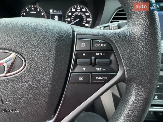 Серый Хендай Соната, объемом двигателя 2.36 л и пробегом 93 тыс. км за 9800 $, фото 37 на Automoto.ua