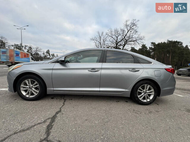 Серый Хендай Соната, объемом двигателя 2.36 л и пробегом 93 тыс. км за 9800 $, фото 7 на Automoto.ua