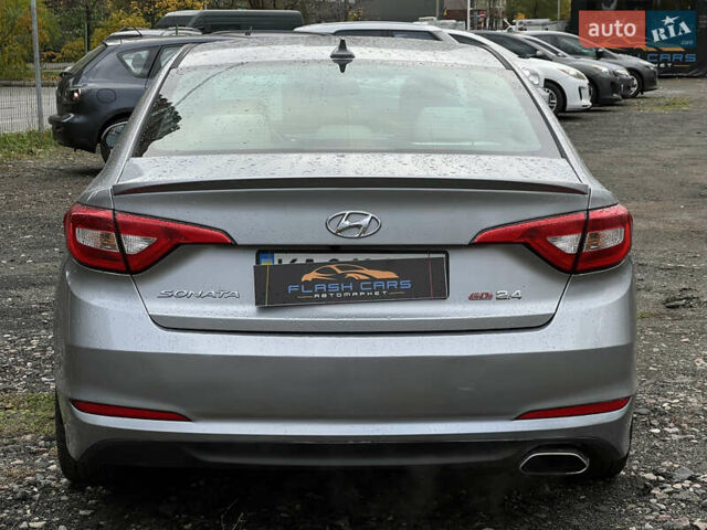 Хендай Соната 2016 в Киеве на Automoto.ua Серый Хендай Соната, объемом двигателя 2.36 л и пробегом 132 тыс. км за 9099 $, фото 4 на Automoto.ua