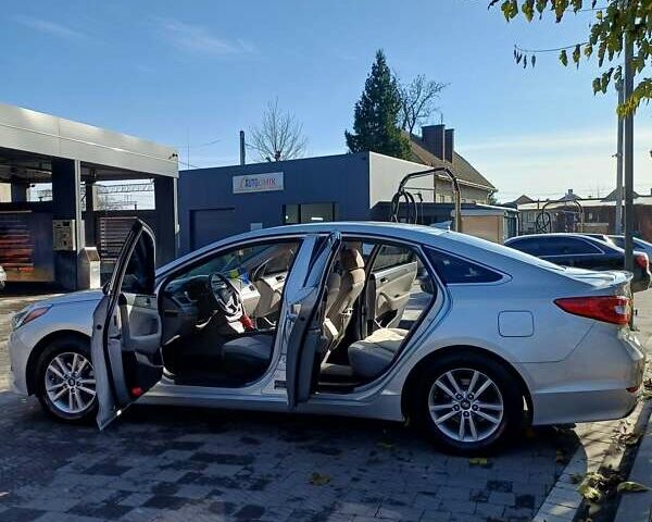 Серый Хендай Соната, объемом двигателя 2.36 л и пробегом 203 тыс. км за 13349 $, фото 20 на Automoto.ua