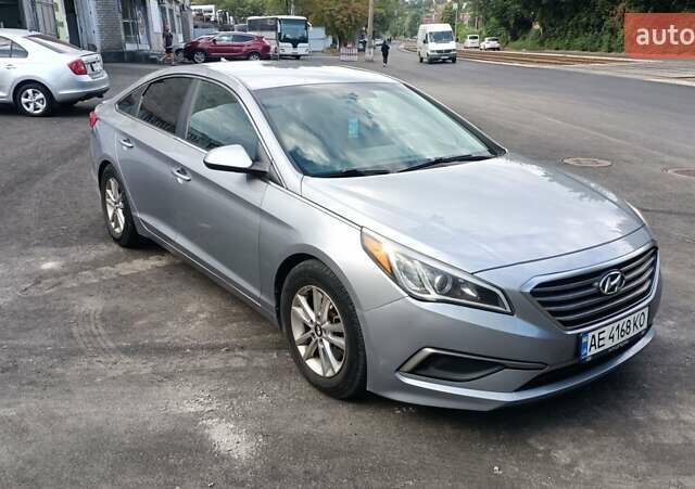 Серый Хендай Соната, объемом двигателя 2.4 л и пробегом 190 тыс. км за 10000 $, фото 35 на Automoto.ua