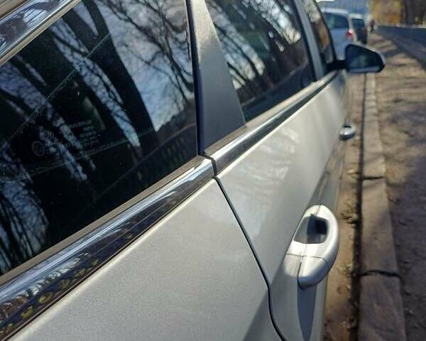 Серый Хендай Соната, объемом двигателя 2.36 л и пробегом 203 тыс. км за 13349 $, фото 11 на Automoto.ua