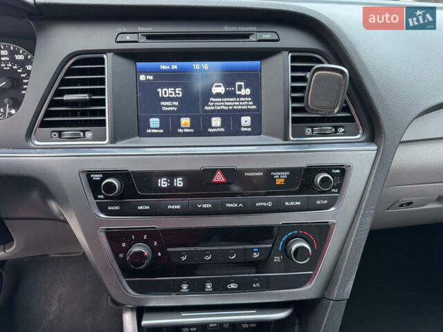 Серый Хендай Соната, объемом двигателя 2.36 л и пробегом 93 тыс. км за 9800 $, фото 41 на Automoto.ua