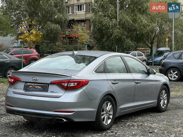 Хендай Соната 2016 в Киеве на Automoto.ua Серый Хендай Соната, объемом двигателя 2.36 л и пробегом 132 тыс. км за 9099 $, фото 5 на Automoto.ua