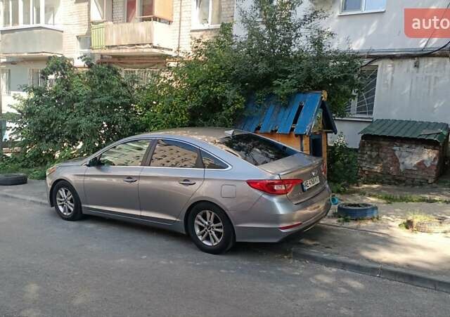 Серый Хендай Соната, объемом двигателя 2.4 л и пробегом 190 тыс. км за 10000 $, фото 23 на Automoto.ua