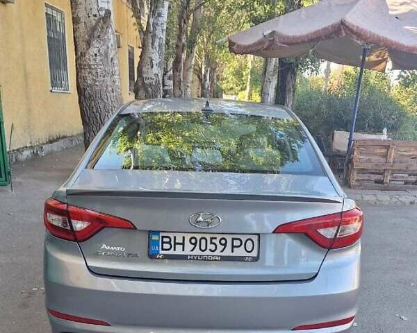 Серый Хендай Соната, объемом двигателя 2.36 л и пробегом 219 тыс. км за 10500 $, фото 10 на Automoto.ua