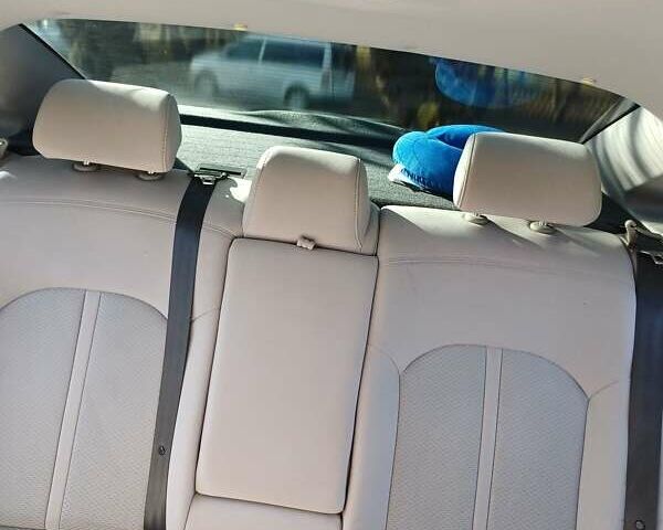 Серый Хендай Соната, объемом двигателя 2.36 л и пробегом 203 тыс. км за 13349 $, фото 43 на Automoto.ua