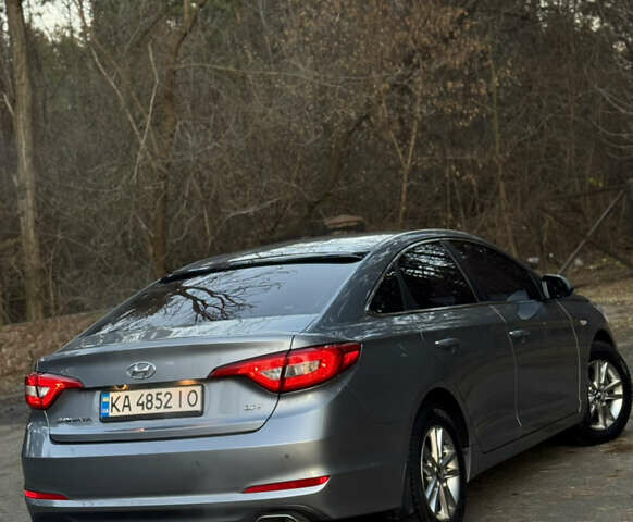 Серый Хендай Соната, объемом двигателя 2 л и пробегом 169 тыс. км за 11700 $, фото 23 на Automoto.ua