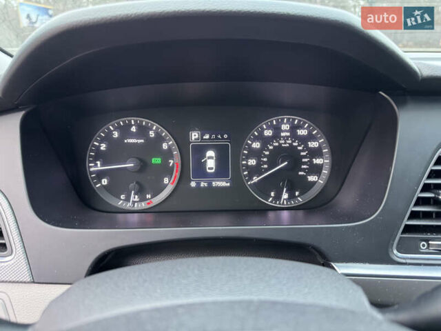 Серый Хендай Соната, объемом двигателя 2.36 л и пробегом 93 тыс. км за 9800 $, фото 40 на Automoto.ua