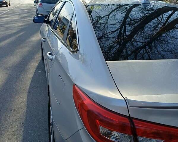 Серый Хендай Соната, объемом двигателя 2.36 л и пробегом 203 тыс. км за 13349 $, фото 12 на Automoto.ua