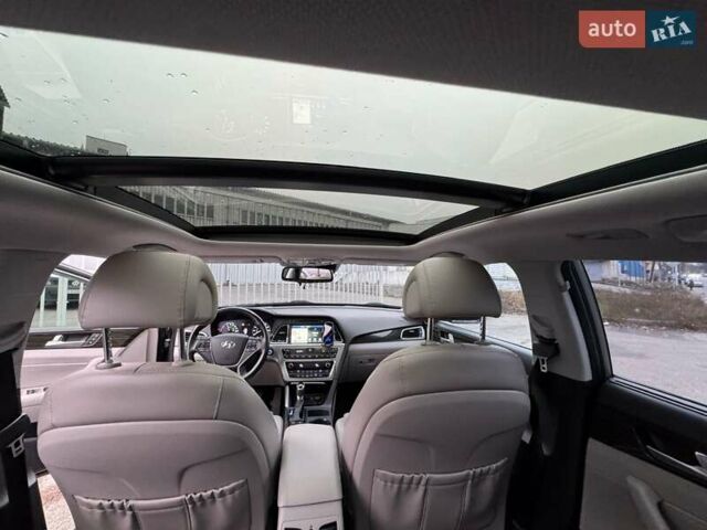 Серый Хендай Соната, объемом двигателя 2 л и пробегом 135 тыс. км за 14950 $, фото 9 на Automoto.ua