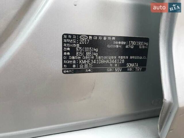 Сірий Хендай Соната, об'ємом двигуна 2 л та пробігом 383 тис. км за 10390 $, фото 2 на Automoto.ua