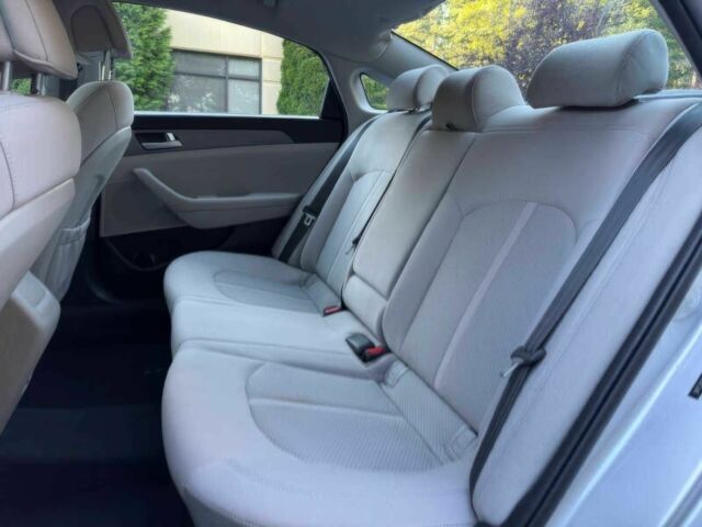 Хендай Соната 2017 в Житомире на Automoto.ua Серый Хендай Соната, объемом двигателя 2.4 л и пробегом 63 тыс. км за 10000 $, фото 10 на Automoto.ua