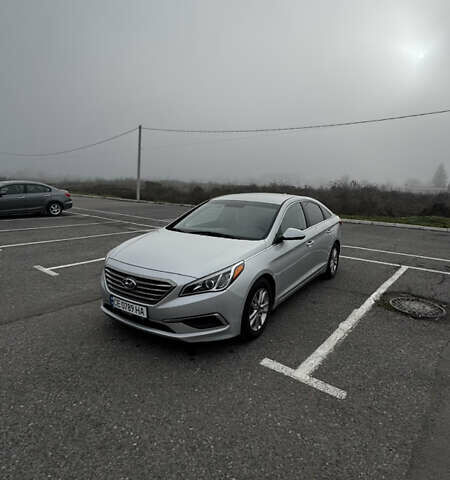 Серый Хендай Соната, объемом двигателя 2.36 л и пробегом 187 тыс. км за 9500 $, фото 9 на Automoto.ua