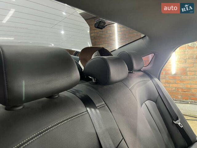 Сірий Хендай Соната, об'ємом двигуна 2 л та пробігом 170 тис. км за 15000 $, фото 20 на Automoto.ua