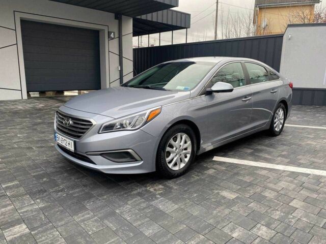 Серый Хендай Соната, объемом двигателя 2.4 л и пробегом 177 тыс. км за 10950 $, фото 7 на Automoto.ua