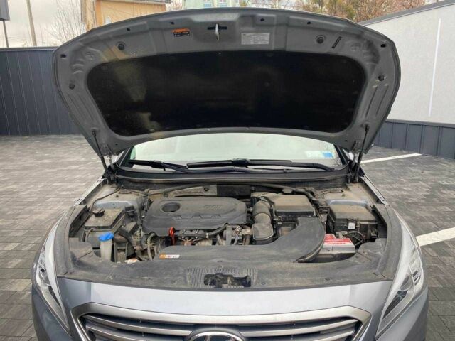 Серый Хендай Соната, объемом двигателя 2.4 л и пробегом 177 тыс. км за 10950 $, фото 19 на Automoto.ua