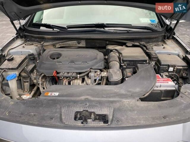 Серый Хендай Соната, объемом двигателя 2.36 л и пробегом 177 тыс. км за 10950 $, фото 18 на Automoto.ua