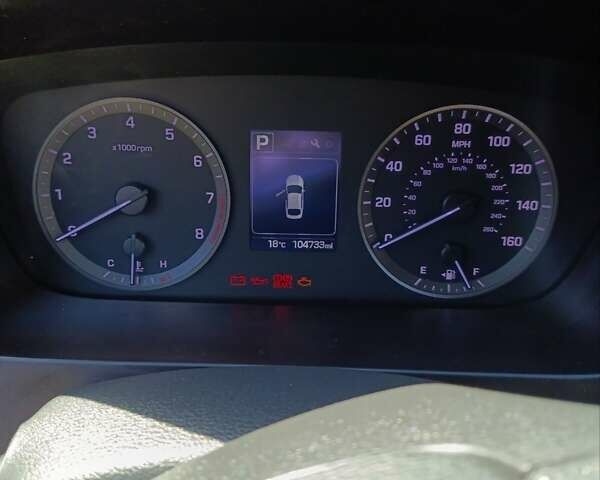 Серый Хендай Соната, объемом двигателя 2.36 л и пробегом 166 тыс. км за 10949 $, фото 11 на Automoto.ua