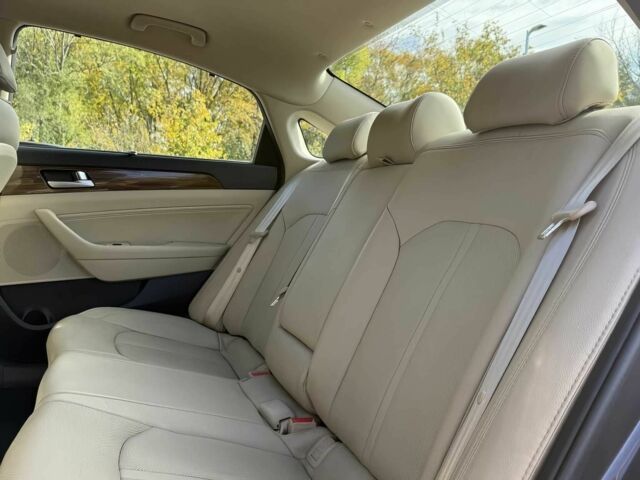 Серый Хендай Соната, объемом двигателя 2.4 л и пробегом 62 тыс. км за 11000 $, фото 10 на Automoto.ua