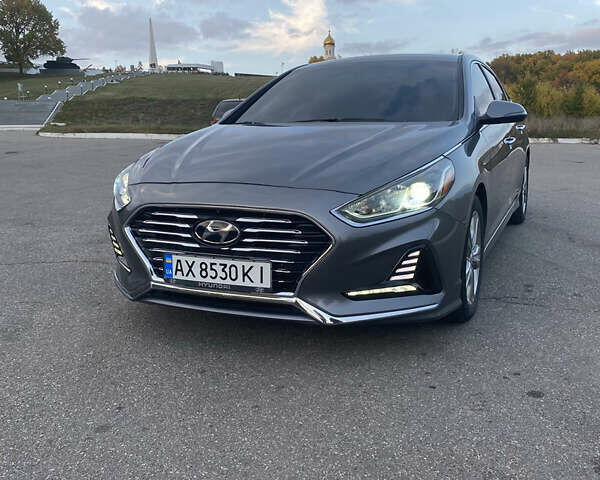 Хендай Соната 2017 в Львове на Automoto.ua Серый Хендай Соната, объемом двигателя 2.4 л и пробегом 130 тыс. км за 11600 $, фото 1 на Automoto.ua