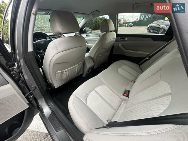 Серый Хендай Соната, объемом двигателя 2 л и пробегом 86 тыс. км за 14999 $, фото 26 на Automoto.ua