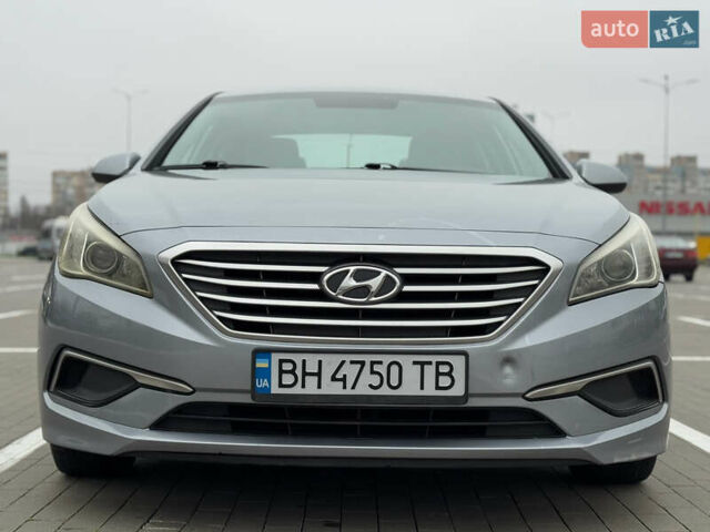 Сірий Хендай Соната, об'ємом двигуна 2.4 л та пробігом 167 тис. км за 8900 $, фото 32 на Automoto.ua