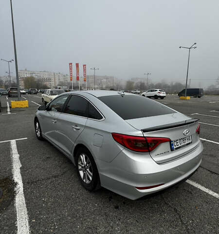 Серый Хендай Соната, объемом двигателя 2.36 л и пробегом 187 тыс. км за 9500 $, фото 6 на Automoto.ua