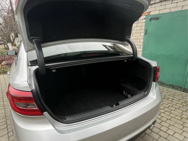 Сірий Хендай Соната, об'ємом двигуна 2.4 л та пробігом 124 тис. км за 12499 $, фото 5 на Automoto.ua