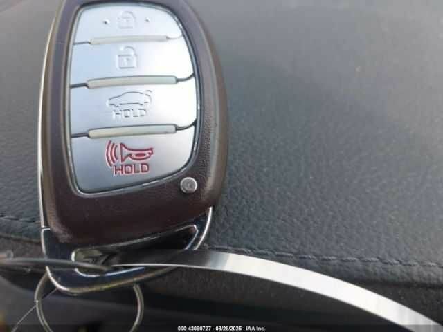 Сірий Хендай Соната, об'ємом двигуна 2.4 л та пробігом 104 тис. км за 2500 $, фото 11 на Automoto.ua