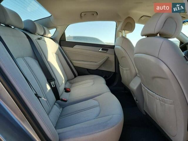 Серый Хендай Соната, объемом двигателя 2 л и пробегом 169 тыс. км за 1500 $, фото 8 на Automoto.ua