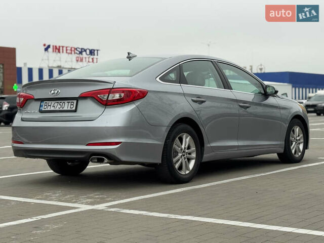 Сірий Хендай Соната, об'ємом двигуна 2.4 л та пробігом 167 тис. км за 8900 $, фото 24 на Automoto.ua