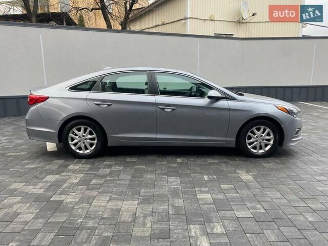 Серый Хендай Соната, объемом двигателя 2.36 л и пробегом 177 тыс. км за 10950 $, фото 5 на Automoto.ua
