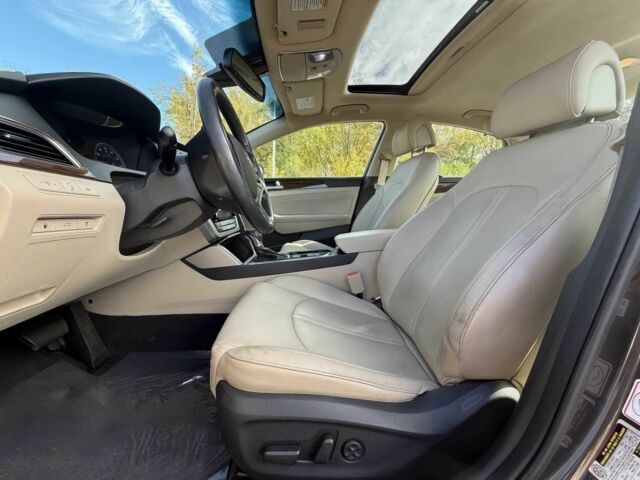 Серый Хендай Соната, объемом двигателя 2.4 л и пробегом 62 тыс. км за 11000 $, фото 8 на Automoto.ua