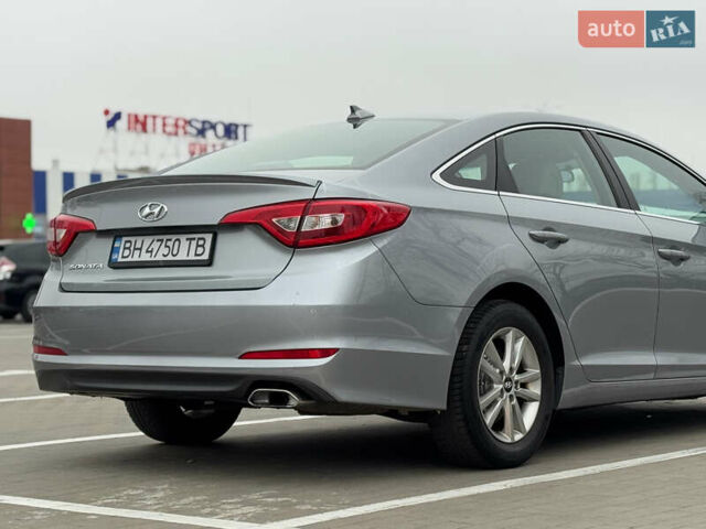 Сірий Хендай Соната, об'ємом двигуна 2.4 л та пробігом 167 тис. км за 8900 $, фото 26 на Automoto.ua