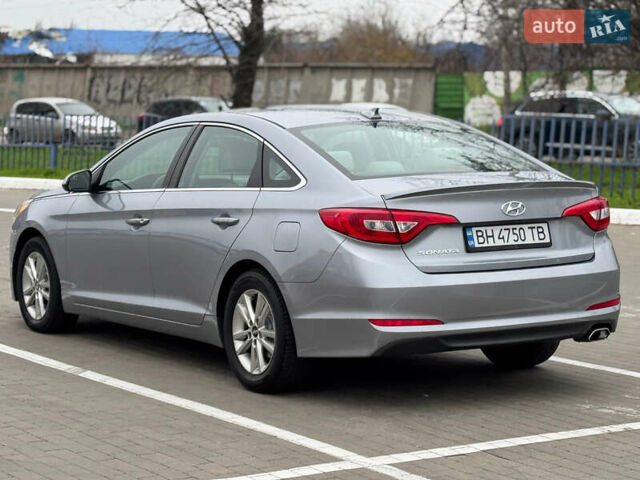 Сірий Хендай Соната, об'ємом двигуна 2.4 л та пробігом 167 тис. км за 8900 $, фото 7 на Automoto.ua