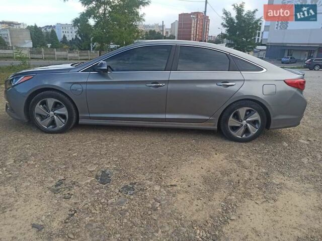 Сірий Хендай Соната, об'ємом двигуна 2 л та пробігом 116 тис. км за 14300 $, фото 6 на Automoto.ua
