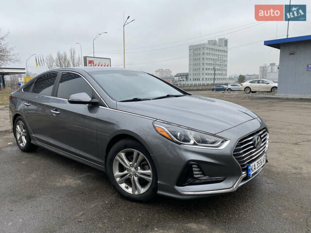 Серый Хендай Соната, объемом двигателя 2.4 л и пробегом 75 тыс. км за 13700 $, фото 3 на Automoto.ua