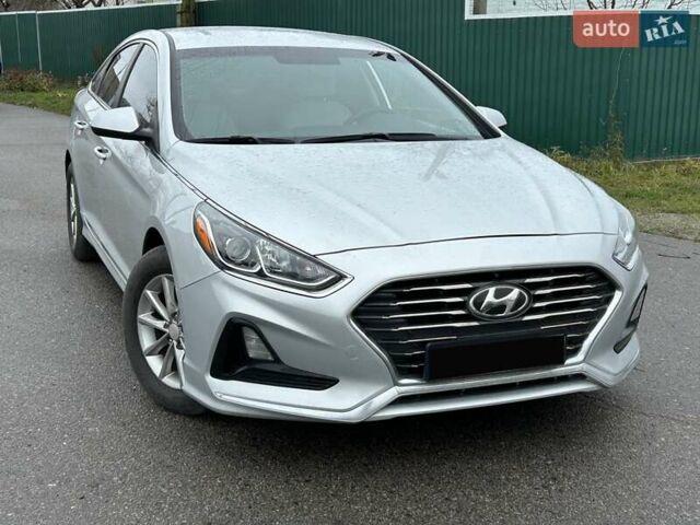 Сірий Хендай Соната, об'ємом двигуна 2.36 л та пробігом 83 тис. км за 10900 $, фото 14 на Automoto.ua