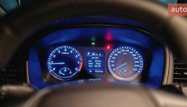 Серый Хендай Соната, объемом двигателя 2 л и пробегом 181 тыс. км за 14000 $, фото 21 на Automoto.ua