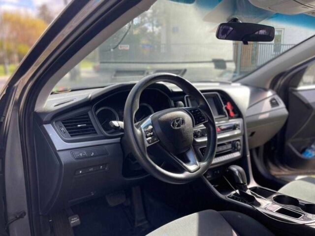 Серый Хендай Соната, объемом двигателя 2.4 л и пробегом 61 тыс. км за 7600 $, фото 7 на Automoto.ua