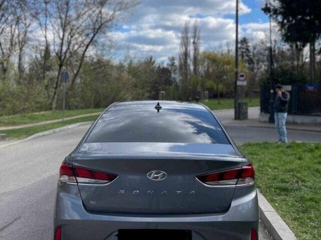 Серый Хендай Соната, объемом двигателя 2.4 л и пробегом 61 тыс. км за 7600 $, фото 3 на Automoto.ua