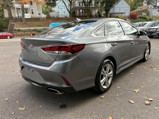 Серый Хендай Соната, объемом двигателя 2.4 л и пробегом 42 тыс. км за 7200 $, фото 4 на Automoto.ua