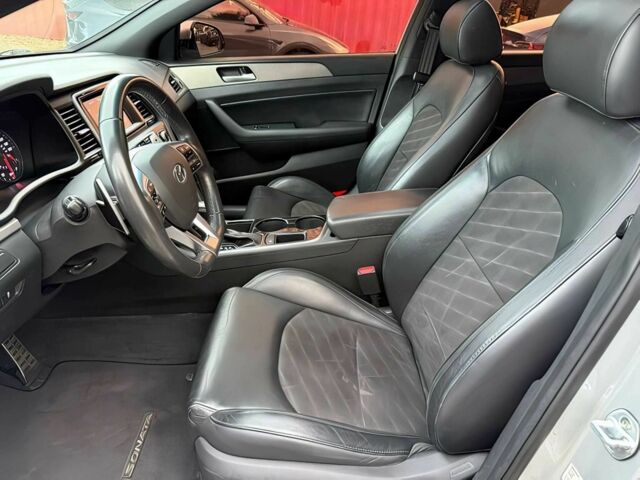 Сірий Хендай Соната, об'ємом двигуна 2.4 л та пробігом 37 тис. км за 8500 $, фото 8 на Automoto.ua