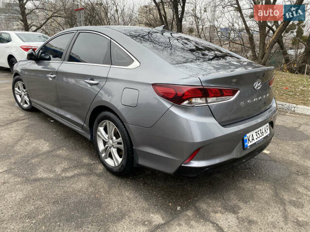 Серый Хендай Соната, объемом двигателя 2.4 л и пробегом 75 тыс. км за 13700 $, фото 5 на Automoto.ua