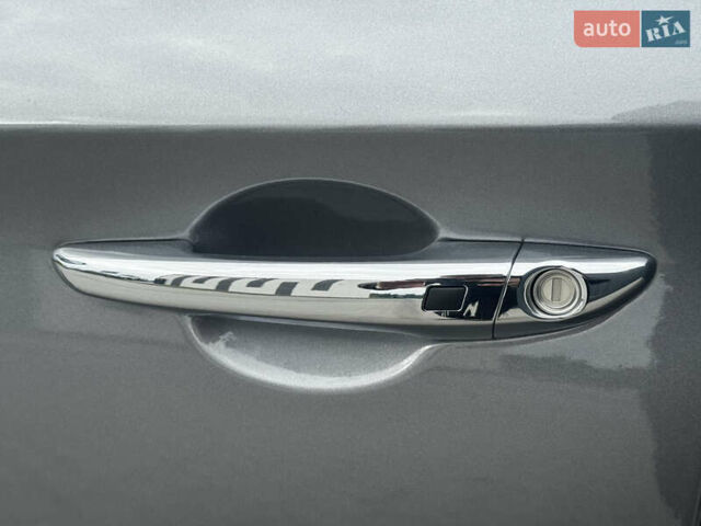 Серый Хендай Соната, объемом двигателя 2.4 л и пробегом 133 тыс. км за 13850 $, фото 15 на Automoto.ua