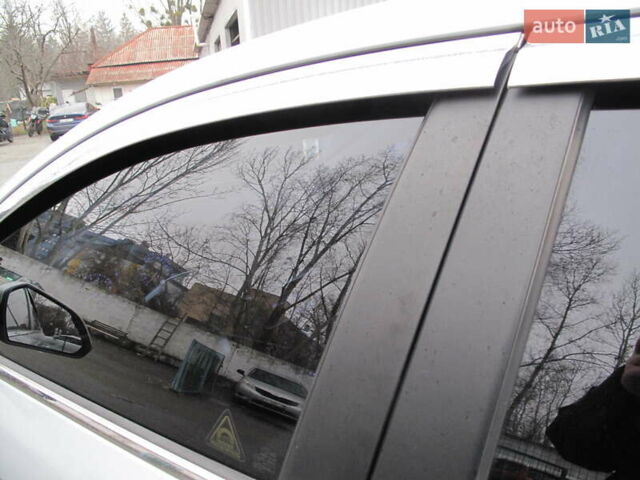 Сірий Хендай Соната, об'ємом двигуна 0 л та пробігом 256 тис. км за 13999 $, фото 51 на Automoto.ua